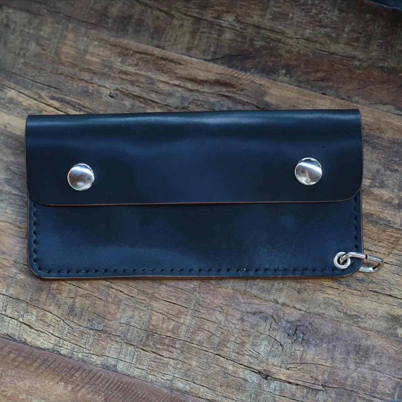 Trucker Wallet – Additive and line